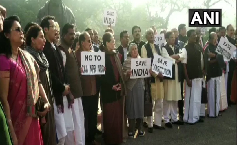 congress mps protest under the leadership of sonia gandhi over caa and nrc