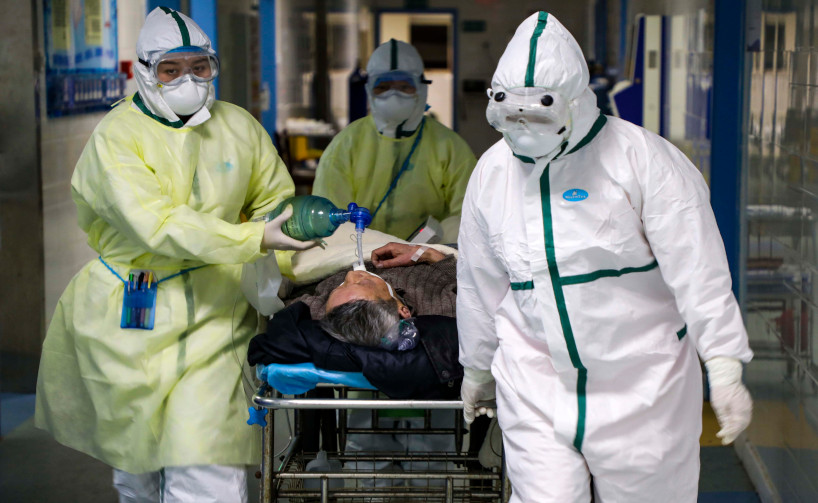 Coronavirus death toll in China climbs to 811